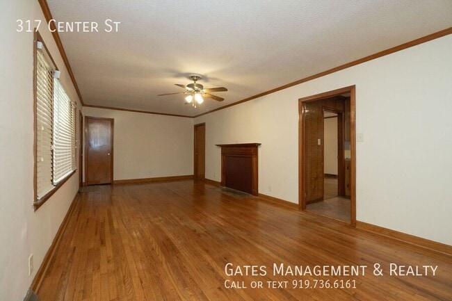 Photo - 317 Center St