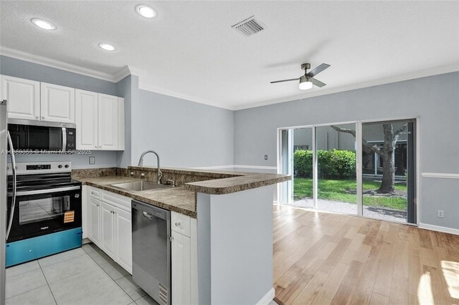 Photo - 3128 Coral Ridge Dr