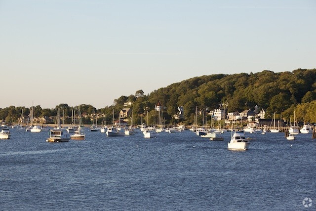 Building Photo - Fairfield Northport Harbor Rental