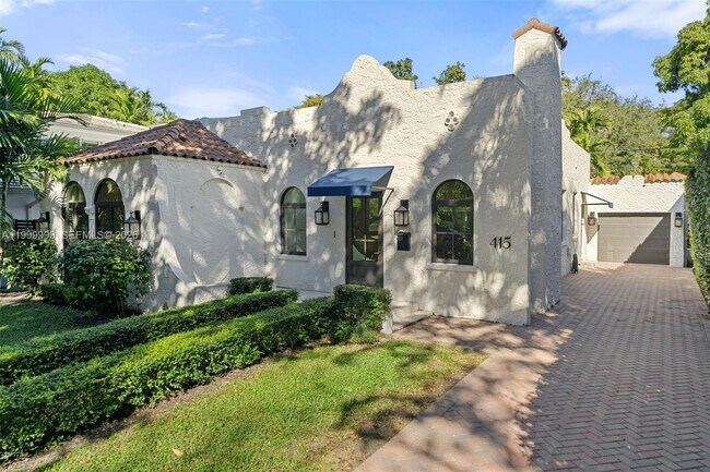 Photo - 415 Aledo Ave