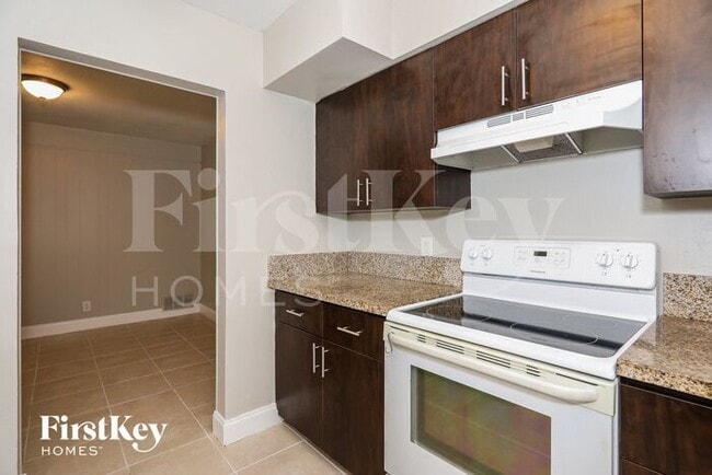 Photo - 360 NW 35th Ct