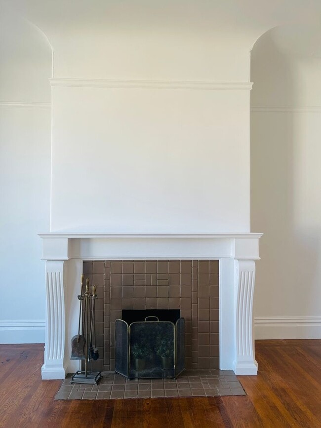 Photo - 2937 Scott St Unit 3