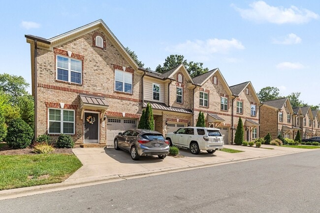 Photo - 846 Silver Leaf Dr