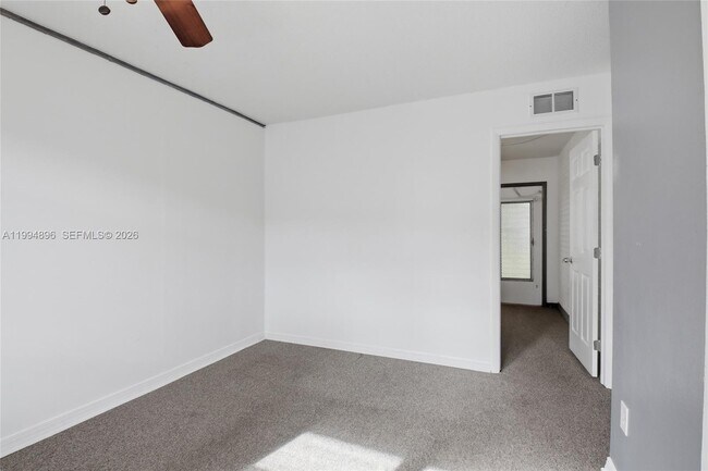 Photo - 28 NW 170th St Unit 1