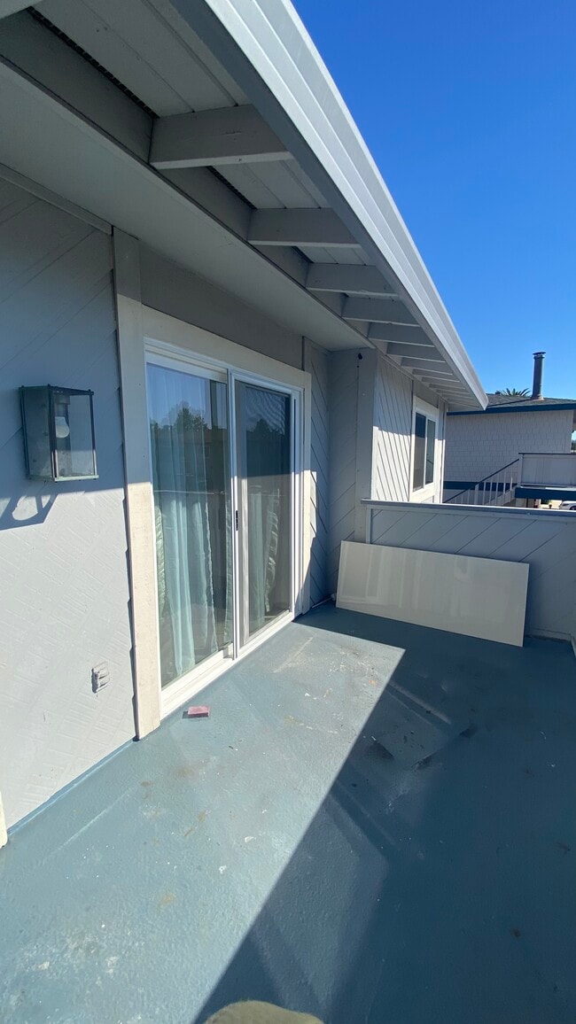 front patio (deck) - 4205 Starboard Ct Unit susan