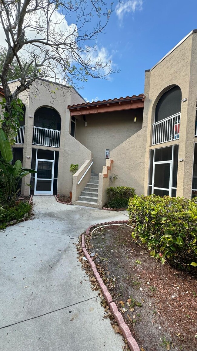 334 SW 86th Ave Unidad 107 Rental Pembroke Pines, FL