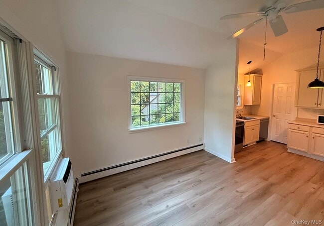 Photo - 22 William Penn Dr