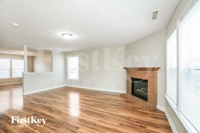 Photo - 14216 Country Breeze Ln