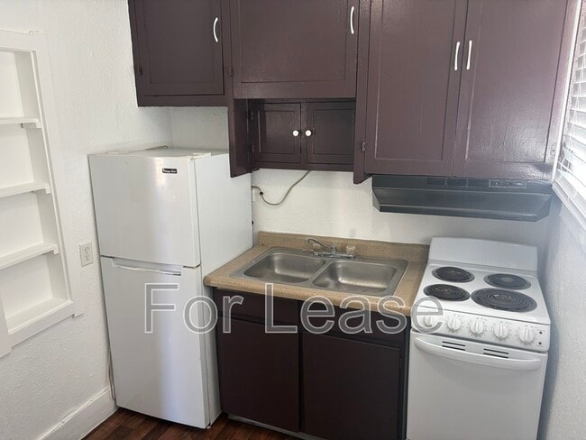 Photo - 521 21st St Unit #2