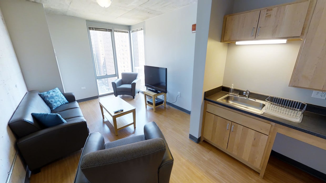 Photo - Student | The Flats East West Apartments