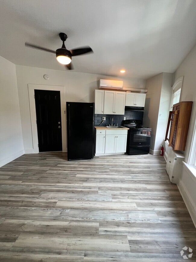 Building Photo - 559-561 Manor St Unit 1 Rental