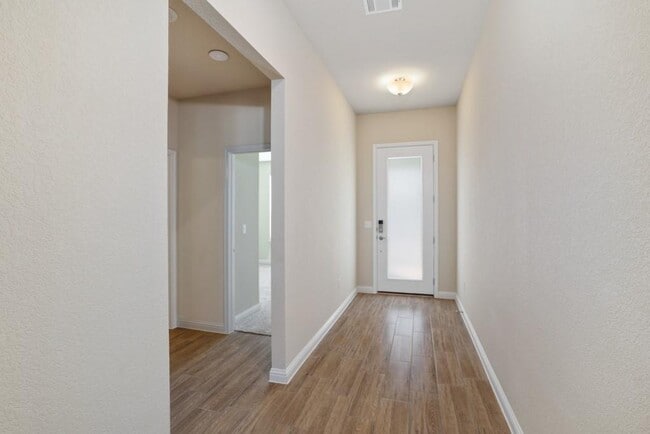 Photo - 8202 Dampton Ln