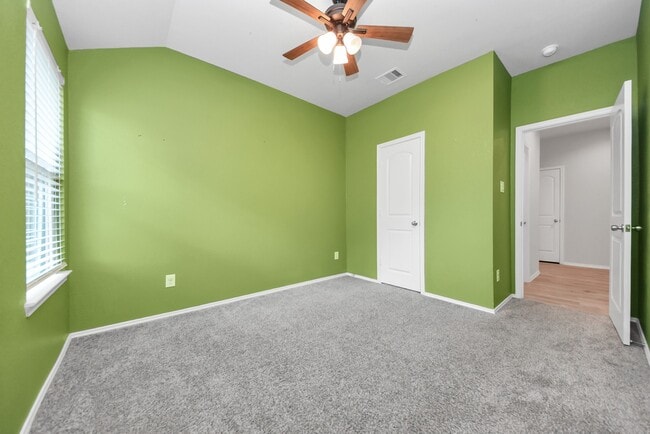 Building Photo - 3305 Jagged Crow Ln