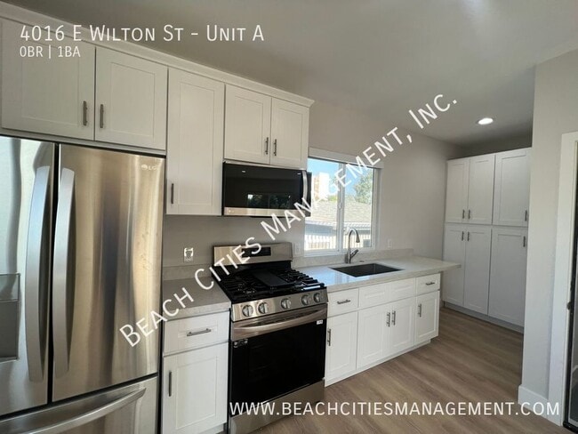 Building Photo - 4016 E Wilton St Unit A