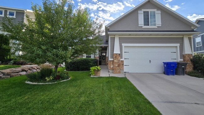Building Photo - 7862 Sagebrush Ln