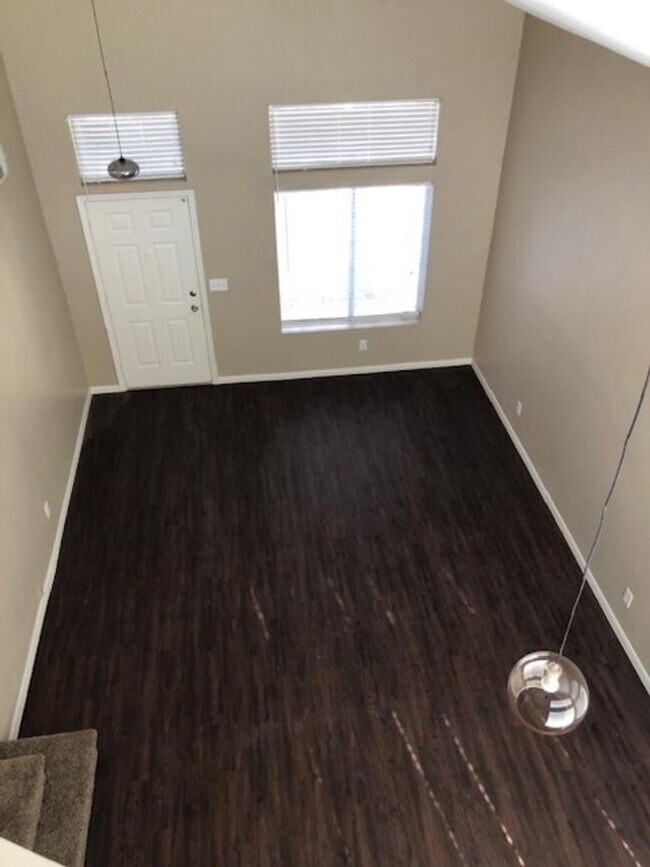 4808 Lupita Ct