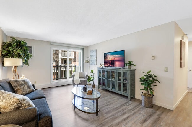 Carriage Oaks Apartments