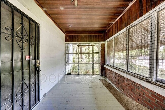 Photo - 608 5th Ave