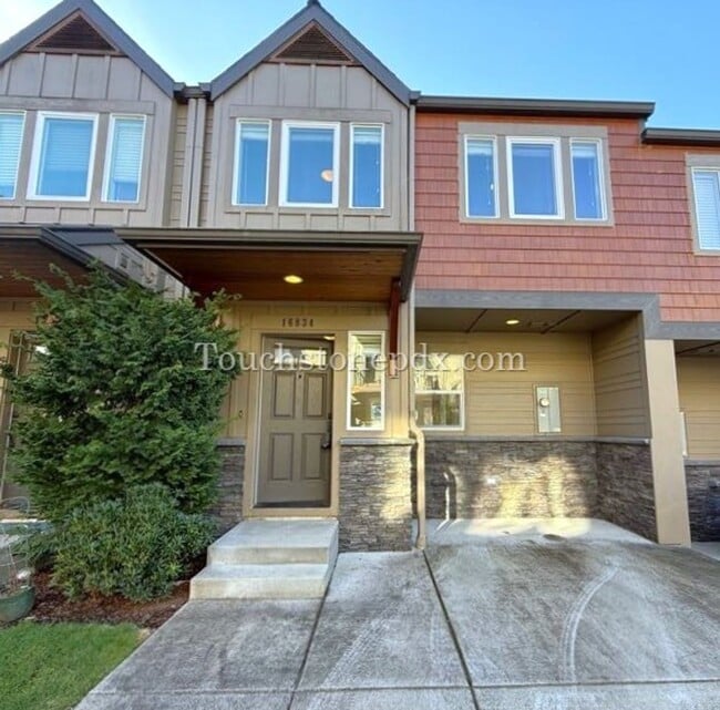 Photo - Modern Open Concept 3 Bedroom Home with Balcony and Attached Garage