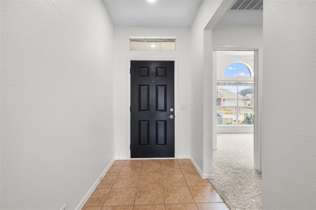 Photo - 10521 Jaybird Dr