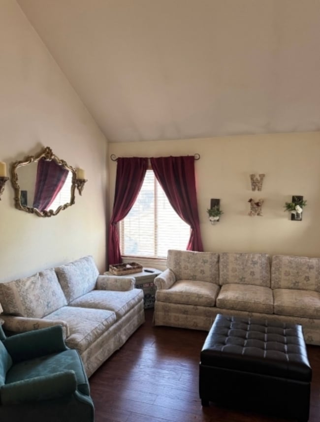 Photo - 36 Stevens Ct