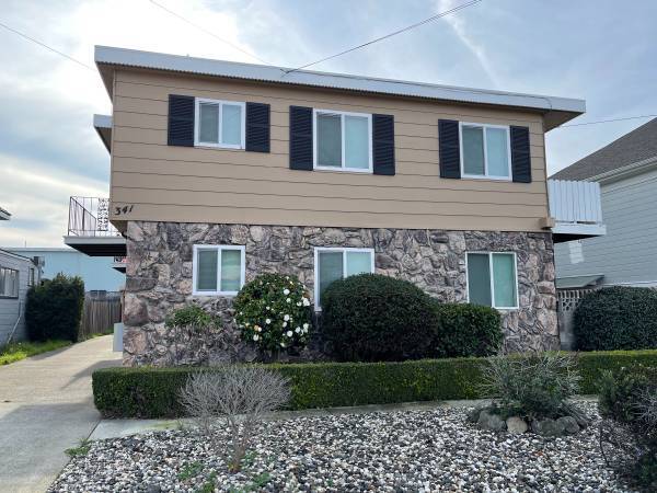 Photo - 341 Williams St