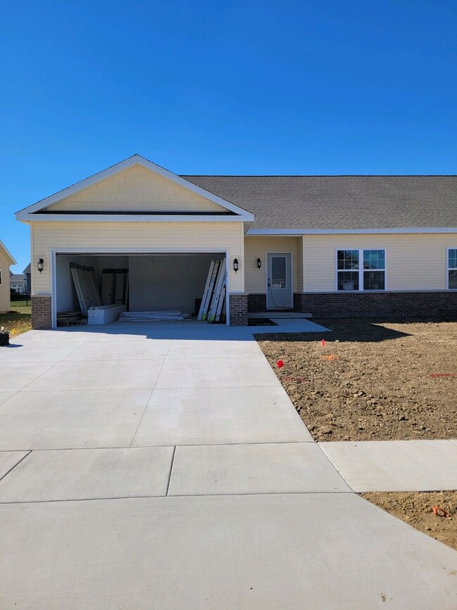 New Construction in the Heart of Washington - New Construction in the Heart of Washington House