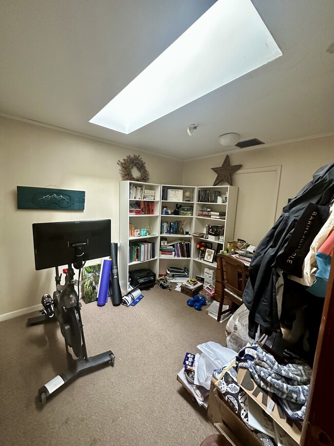 Photo - 131 Honness Ln Unit A