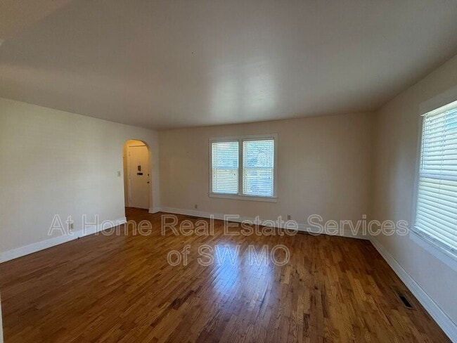 Photo - 1316 S Maryland Ave