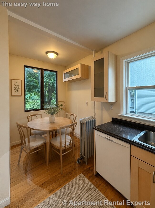 Photo - 126 Auburn St Unit #1
