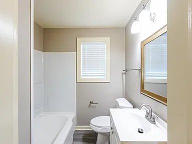 Photo - 700 Robison Dr