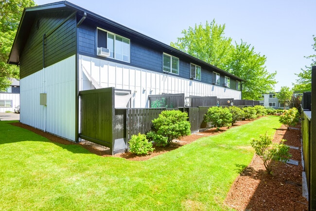 Building Photo - M Street Rental