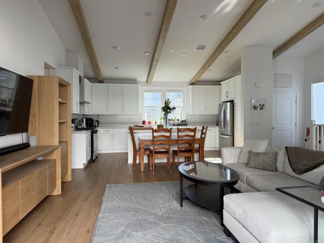 Building Photo - 10431 Newbliss Wy