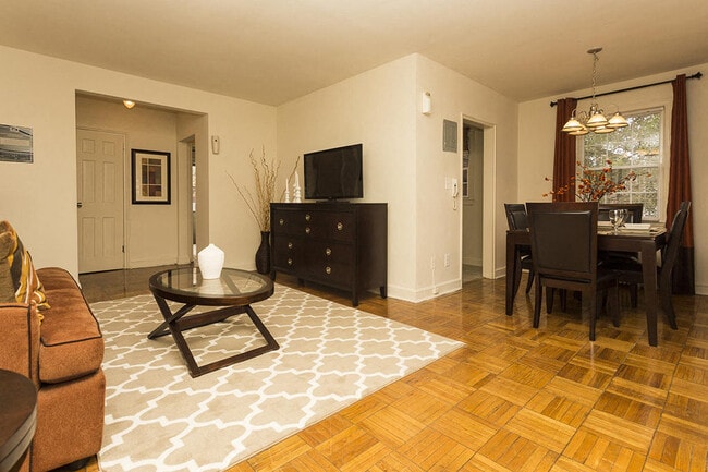Banneker Place - Banneker Place Apartments