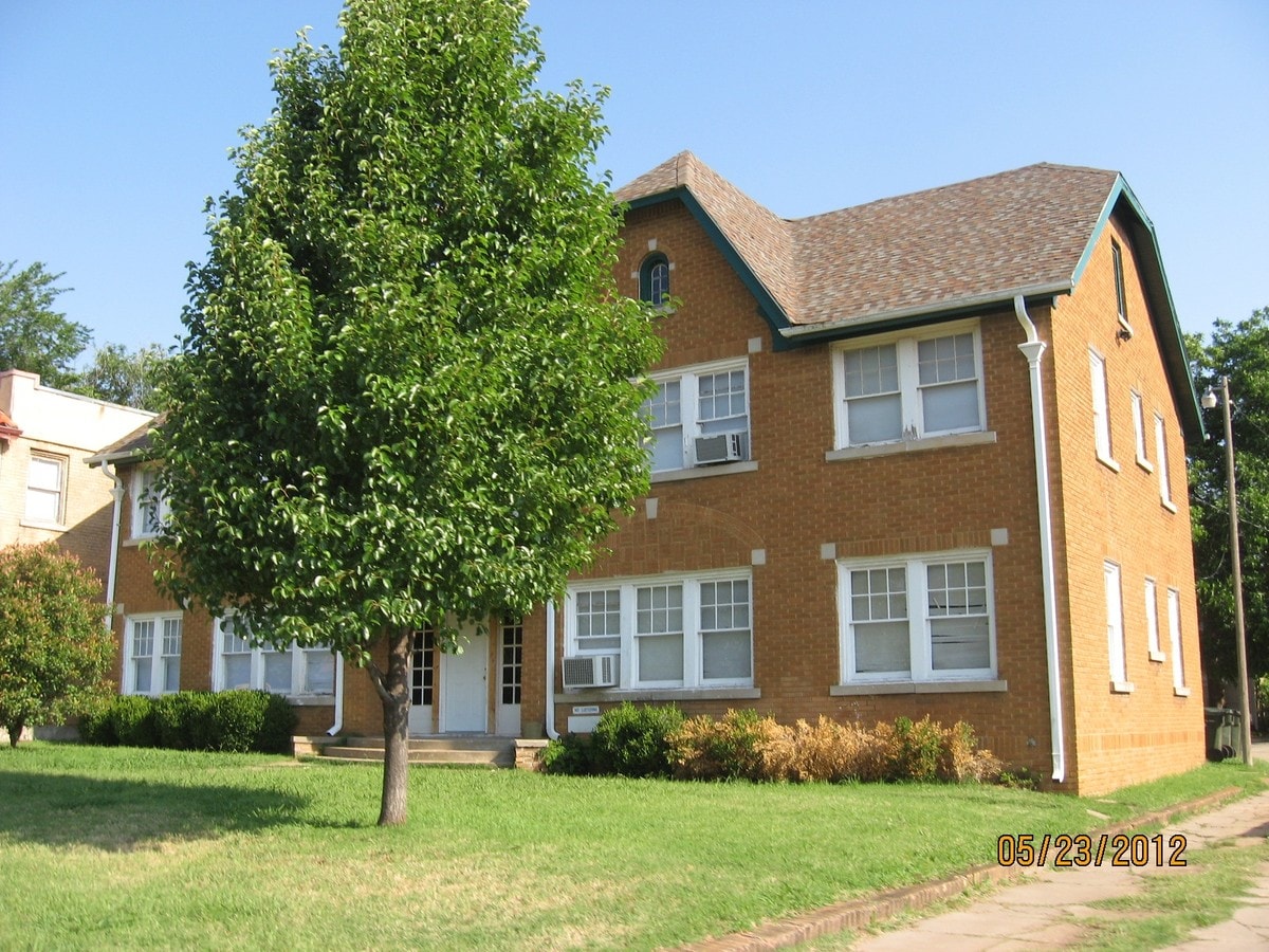 Photo - 723 Culbertson Dr Apartments