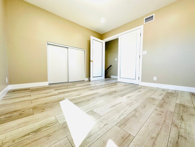 Photo - 9382 Bixby Ave