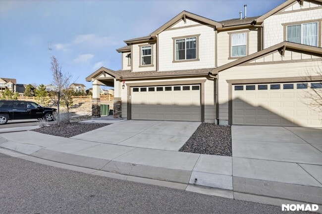 Photo - 15627 Kitchener Way