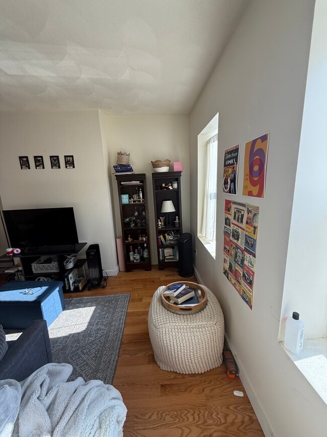 Photo - 37 Cooper St Unit 3