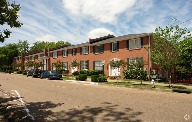 Greenbrier Place Apartments - Greenbrier Place Apartments