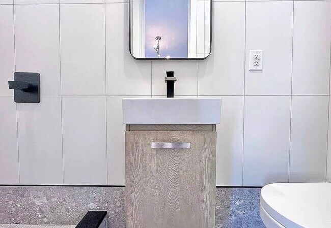 Photo - 83 Beadel St Unidad 3B