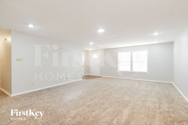 Building Photo - 6633 Sonesta Dr Rental