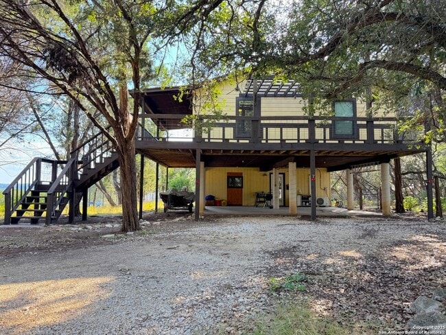 Photo - 776 Lookout Dr