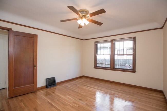 Dining room - 2628 Northeast Ainsworth Street Unit A