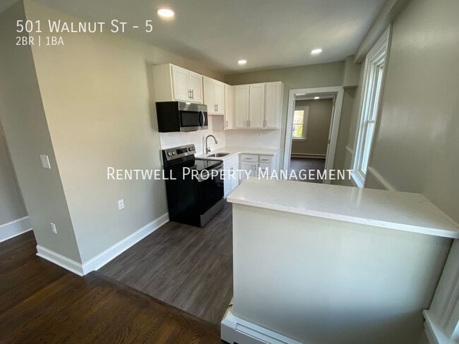 Photo - 501 Walnut St Unit 5