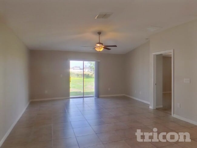 Photo - 1614 Broad Winged Hawk Dr