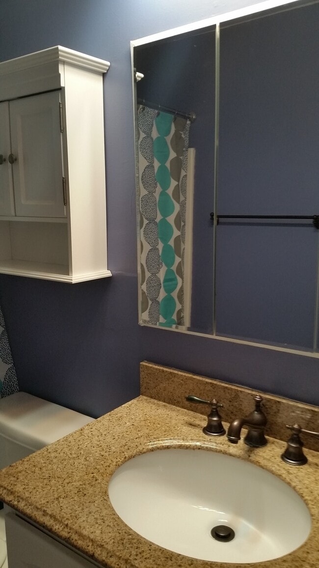 Photo - 7943 Irwin Ave