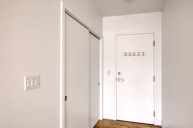 Photo - 4350 Av. de l'Hôtel-de-Ville Unit 311