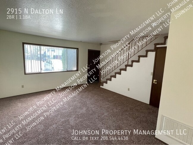 Photo - 2915 N Dalton Ln
