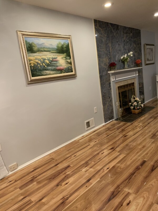 227 Lindsey Ct