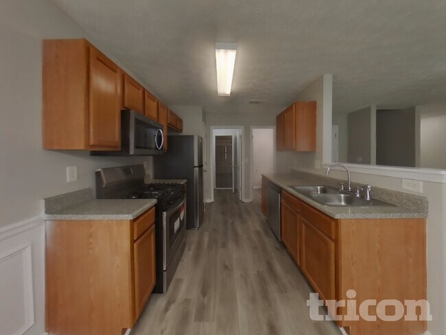 Photo - 597 Shadow Valley Ct